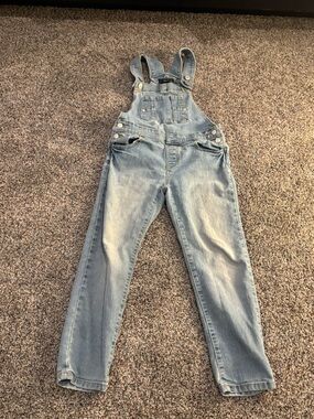 Girls kids 6 Light Blue Denim Overalls - Classic Relaxed Fit jordache